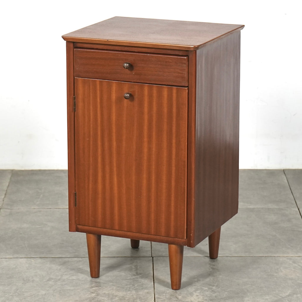 【Harris Lebus】ヴィンテージ サイドキャビネット