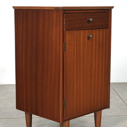 【Harris Lebus】ヴィンテージ サイドキャビネット