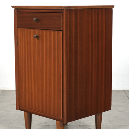 【Harris Lebus】ヴィンテージ サイドキャビネット