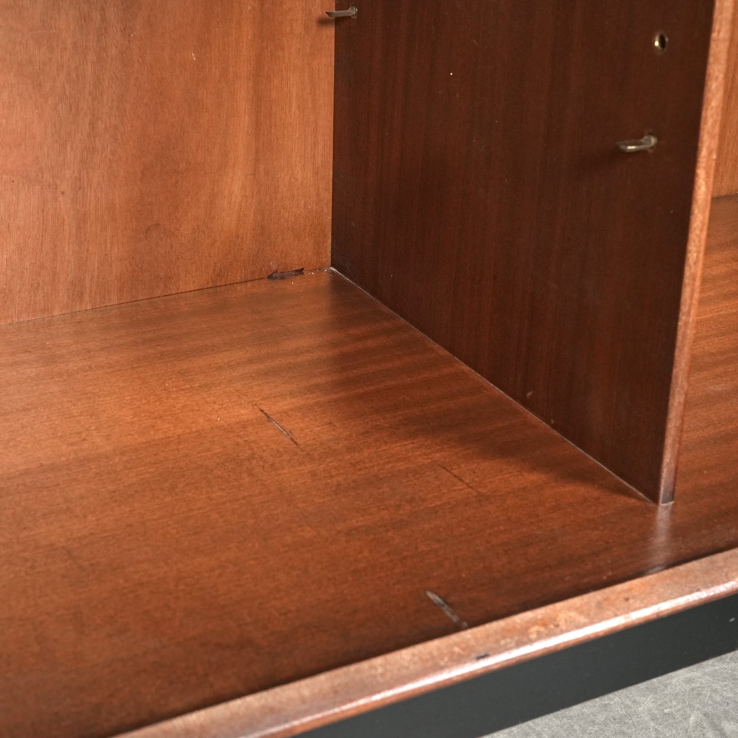 【G-PLAN】Tola&Black サイドボード