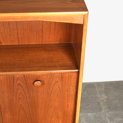 イギリスヴィンテージ キャビネット