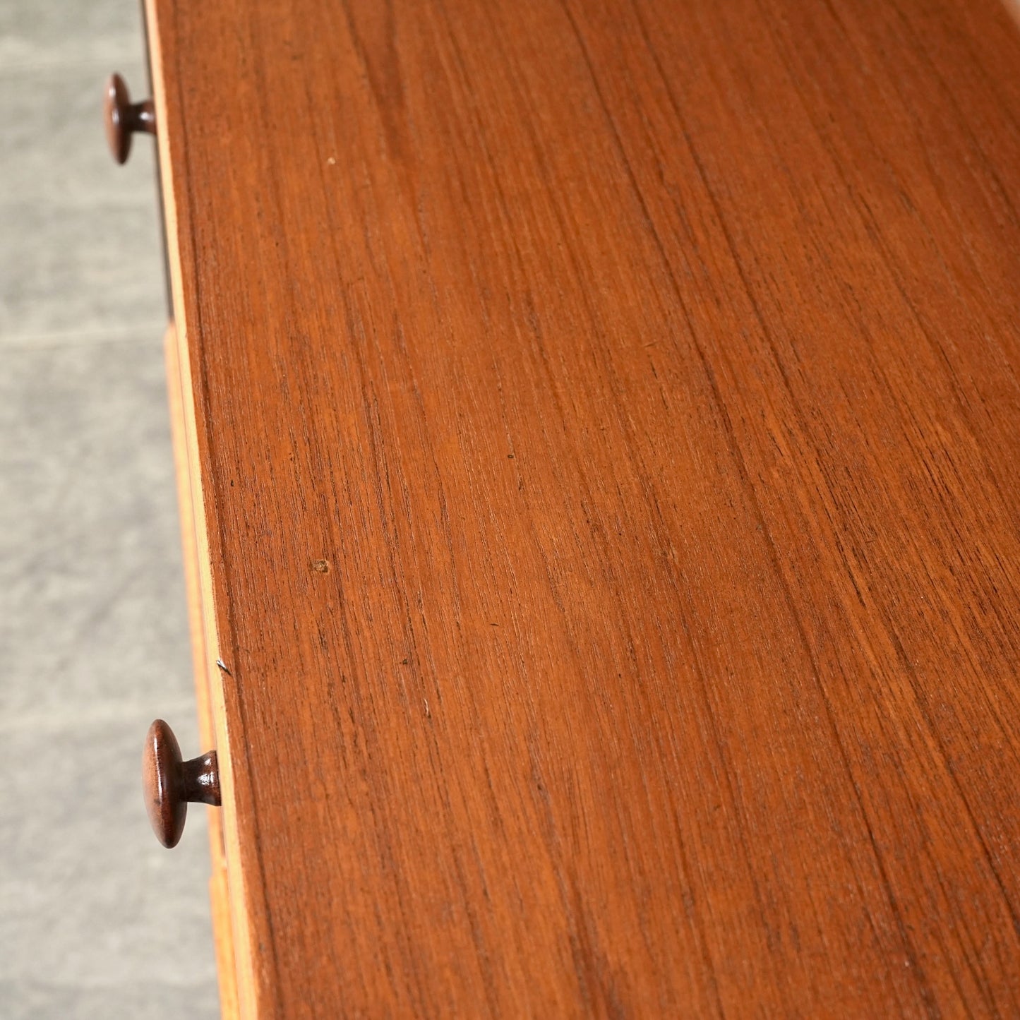 イギリスヴィンテージ キャビネット