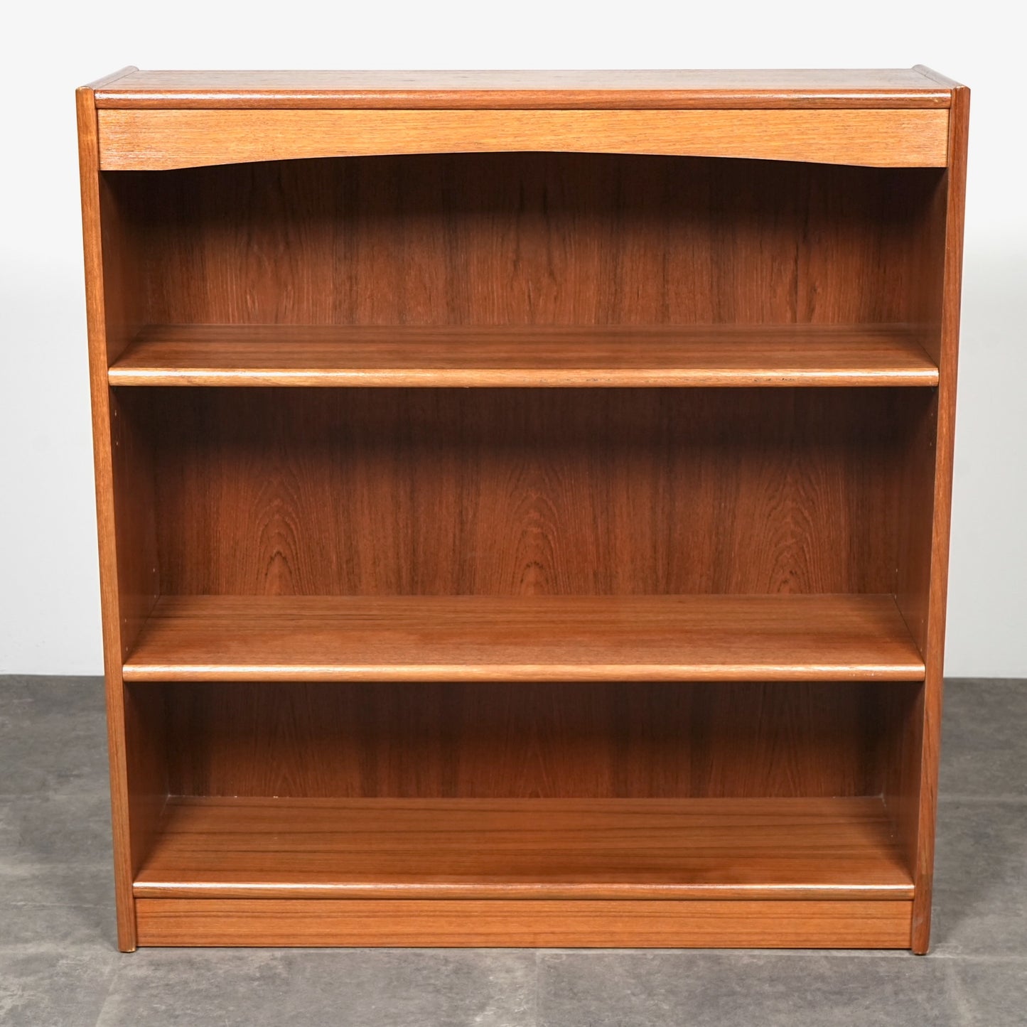 イギリスヴィンテージ ブックシェルフ