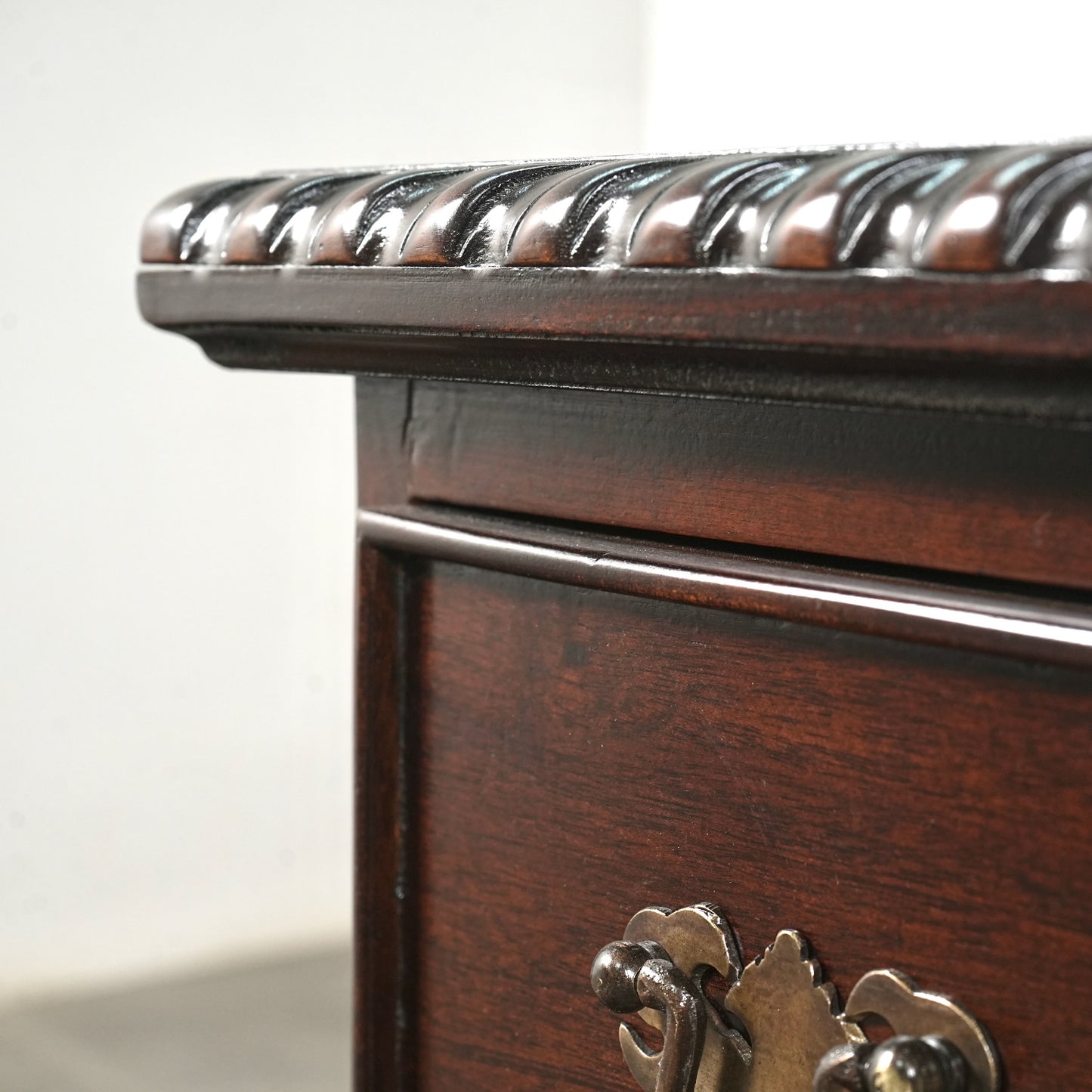 英国クラシック ヴィンテージ チェスト