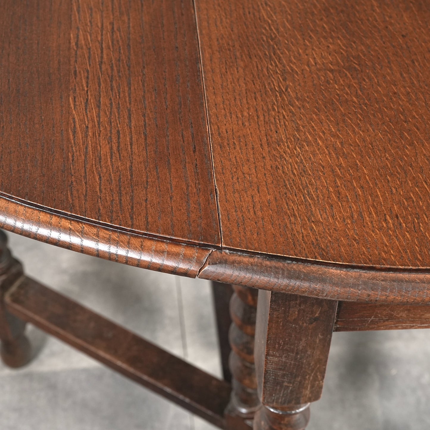 英国アンティーク ゲートレッグテーブル