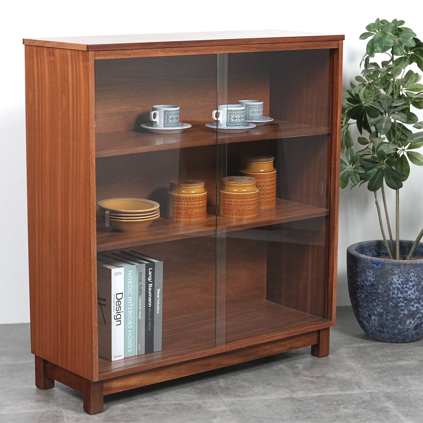 イギリスヴィンテージ ガラスキャビネット