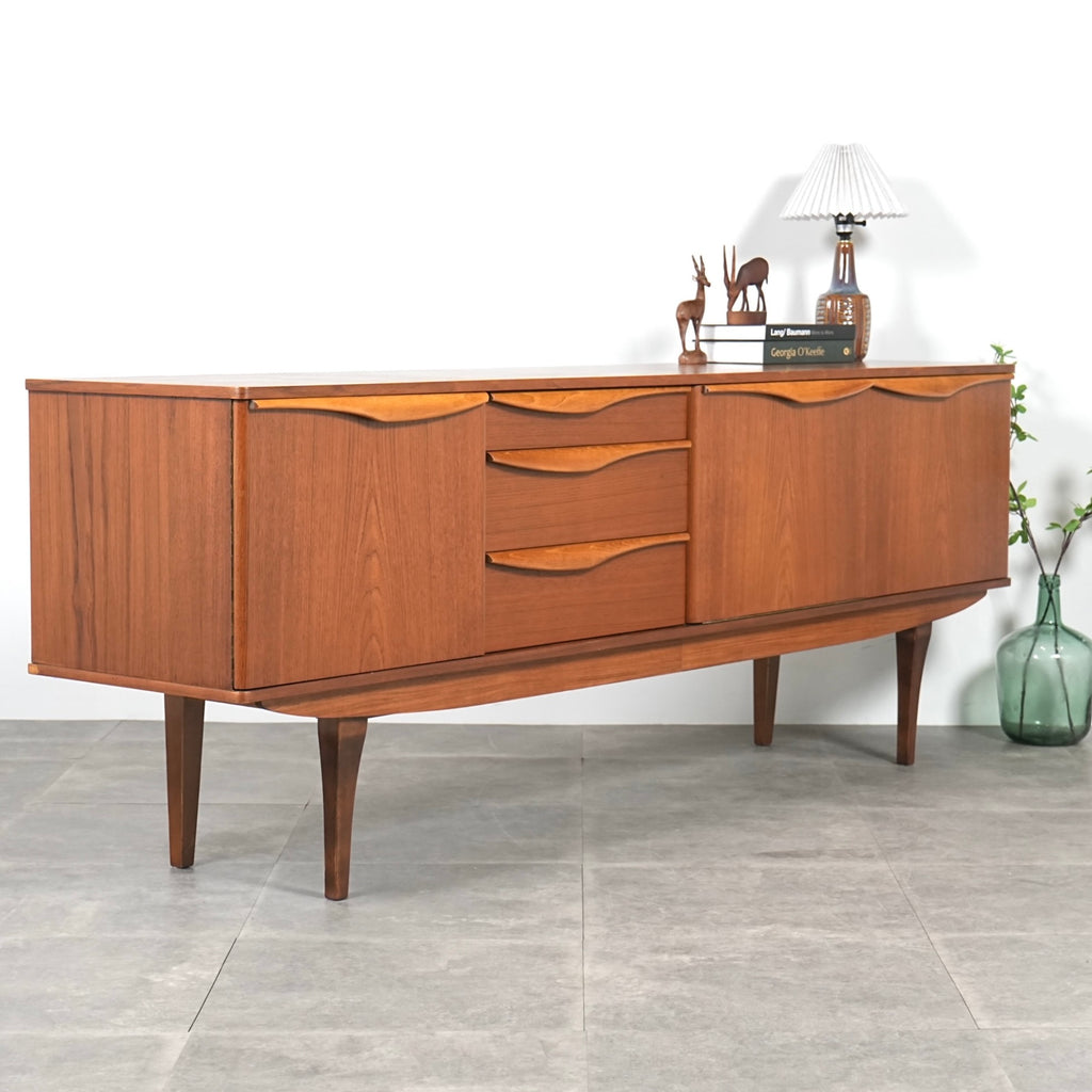 【STONEHILL】ヴィンテージ サイドボード