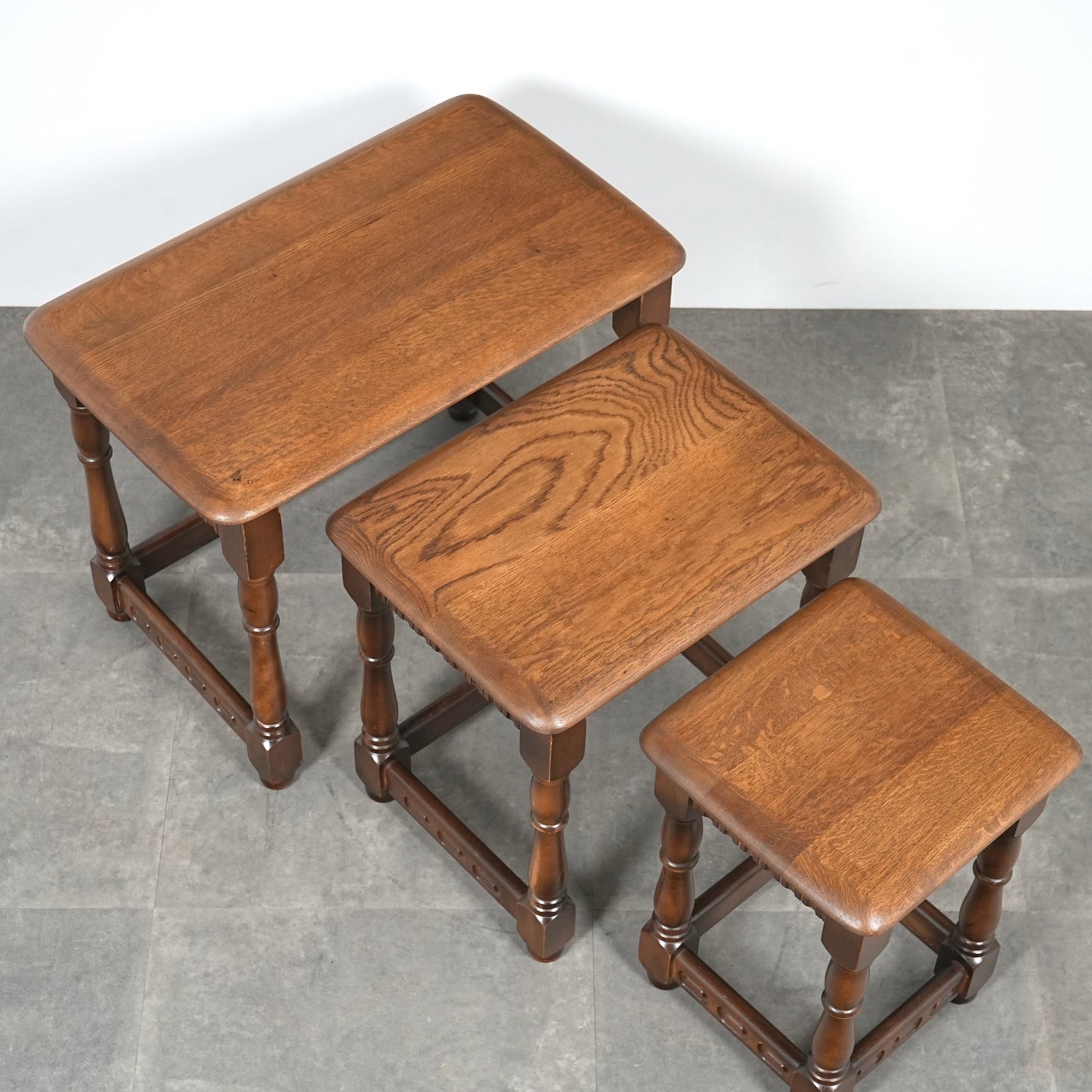 英国クラシック ヴィンテージ ネストテーブル