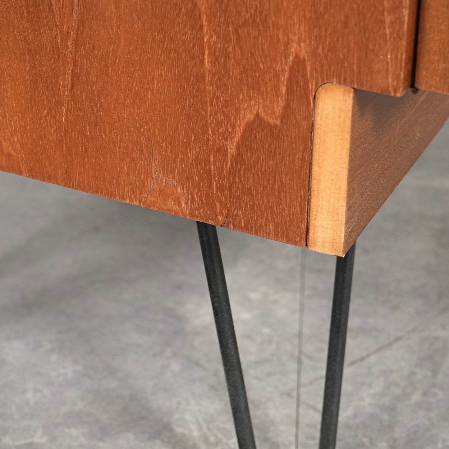 【NATHAN】ヴィンテージ キャビネット(ヘアピンカスタム)