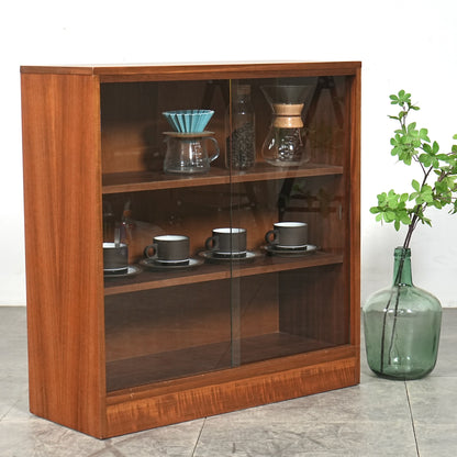 イギリスヴィンテージ ガラスキャビネット