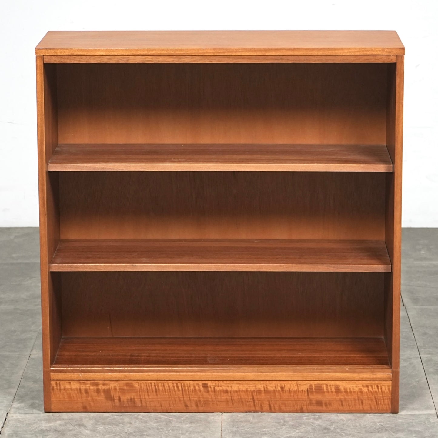 イギリスヴィンテージ ガラスキャビネット