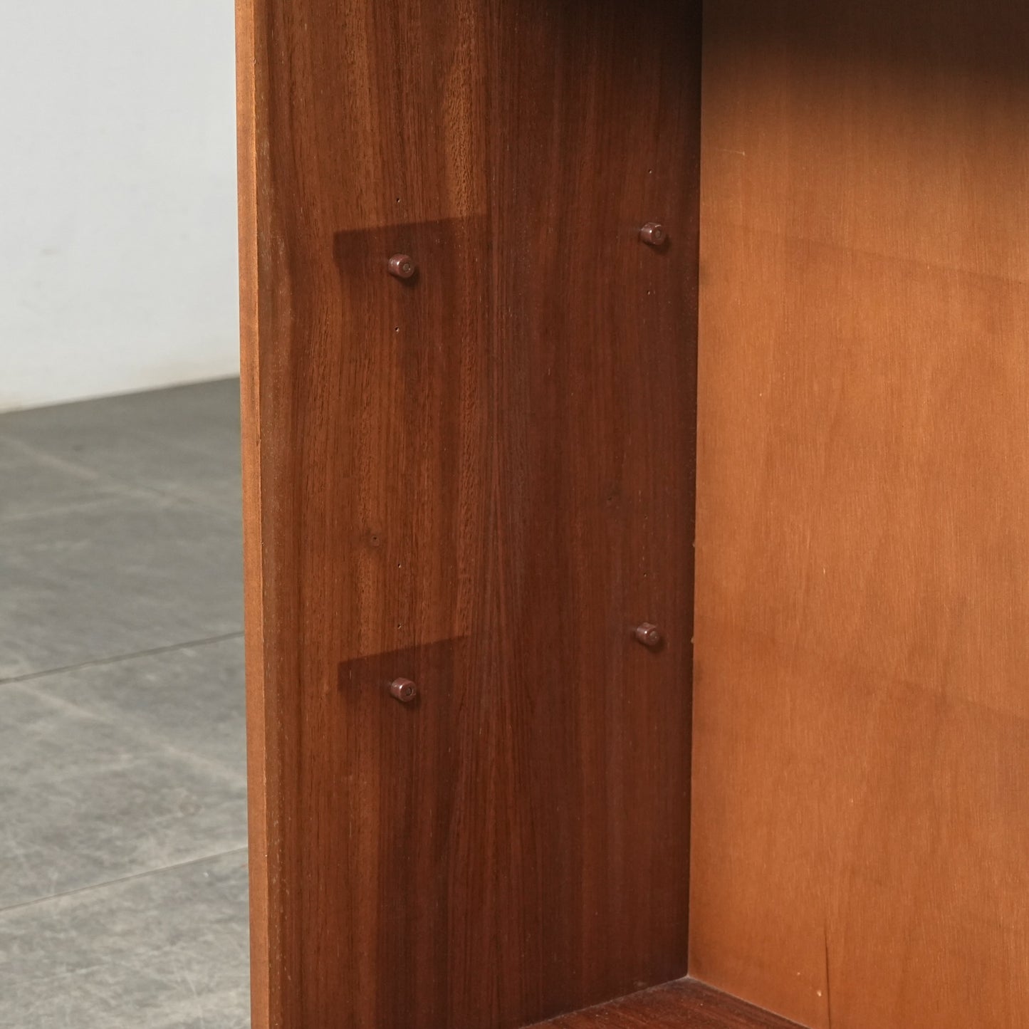 イギリスヴィンテージ ガラスキャビネット