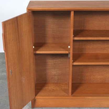 【Herbert E Gibbs】ヴィンテージ ガラスキャビネット