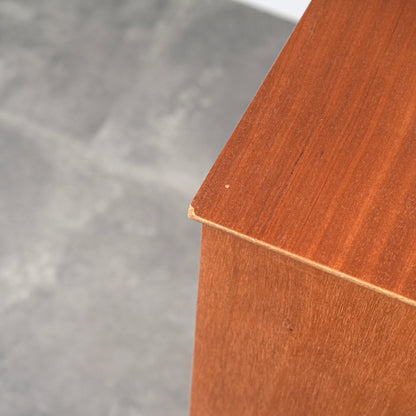 イギリスヴィンテージ ハイチェスト