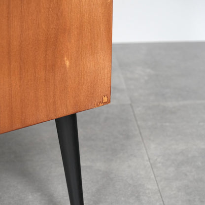 イギリスヴィンテージ ハイチェスト