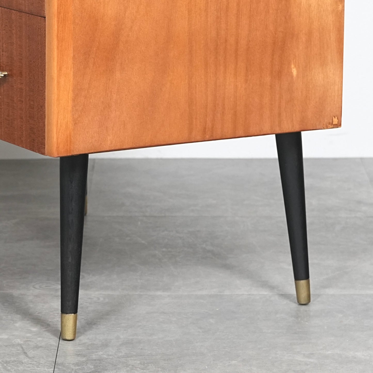 イギリスヴィンテージ ハイチェスト