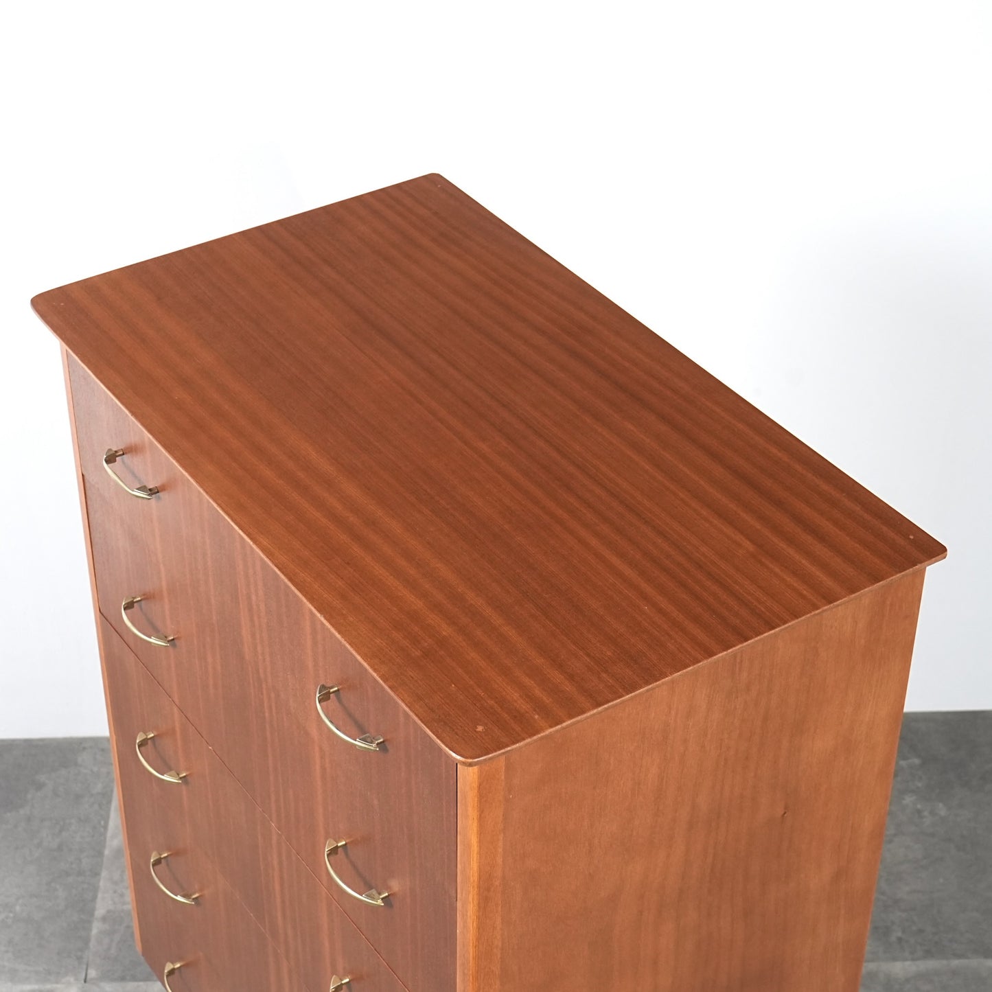 イギリスヴィンテージ ハイチェスト