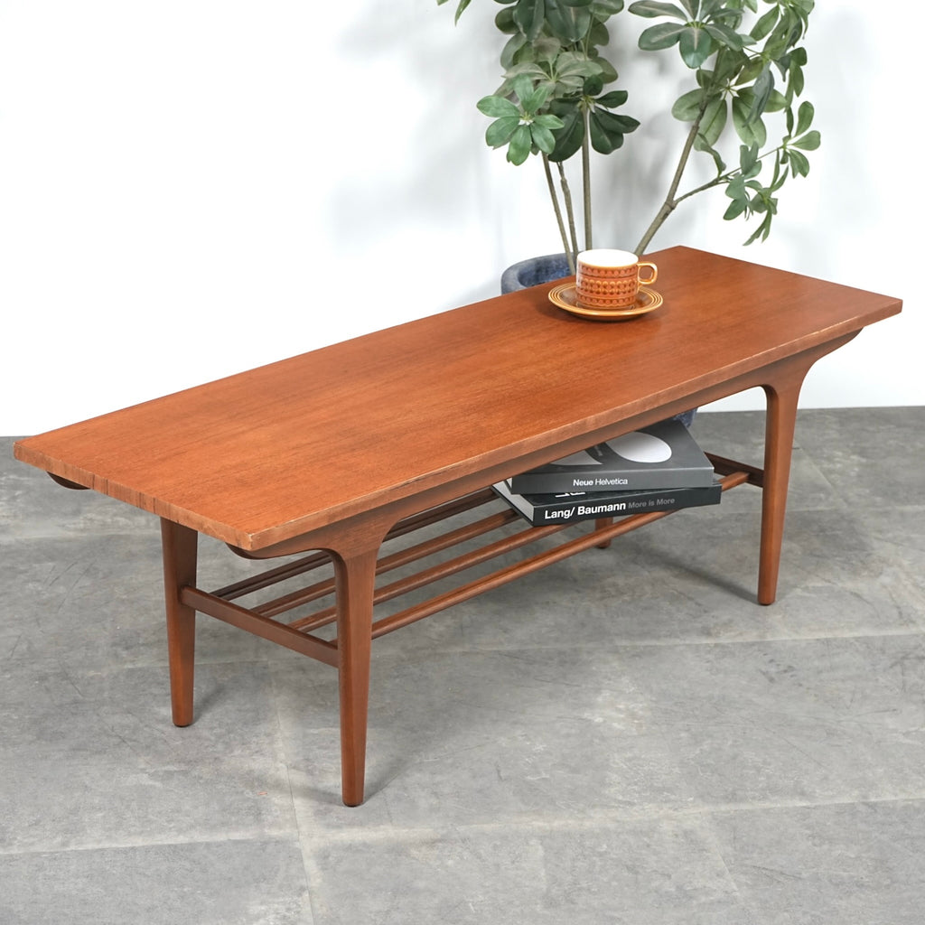 イギリスヴィンテージ ローテーブル