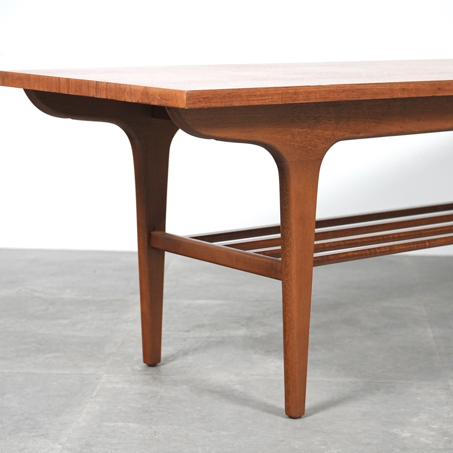 イギリスヴィンテージ ローテーブル