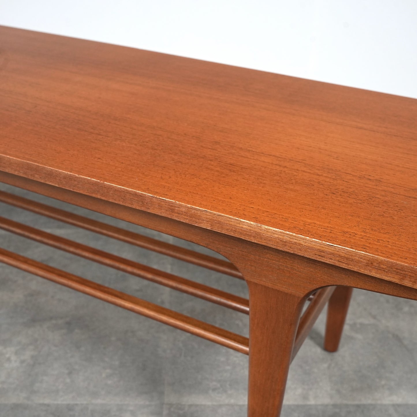 イギリスヴィンテージ ローテーブル