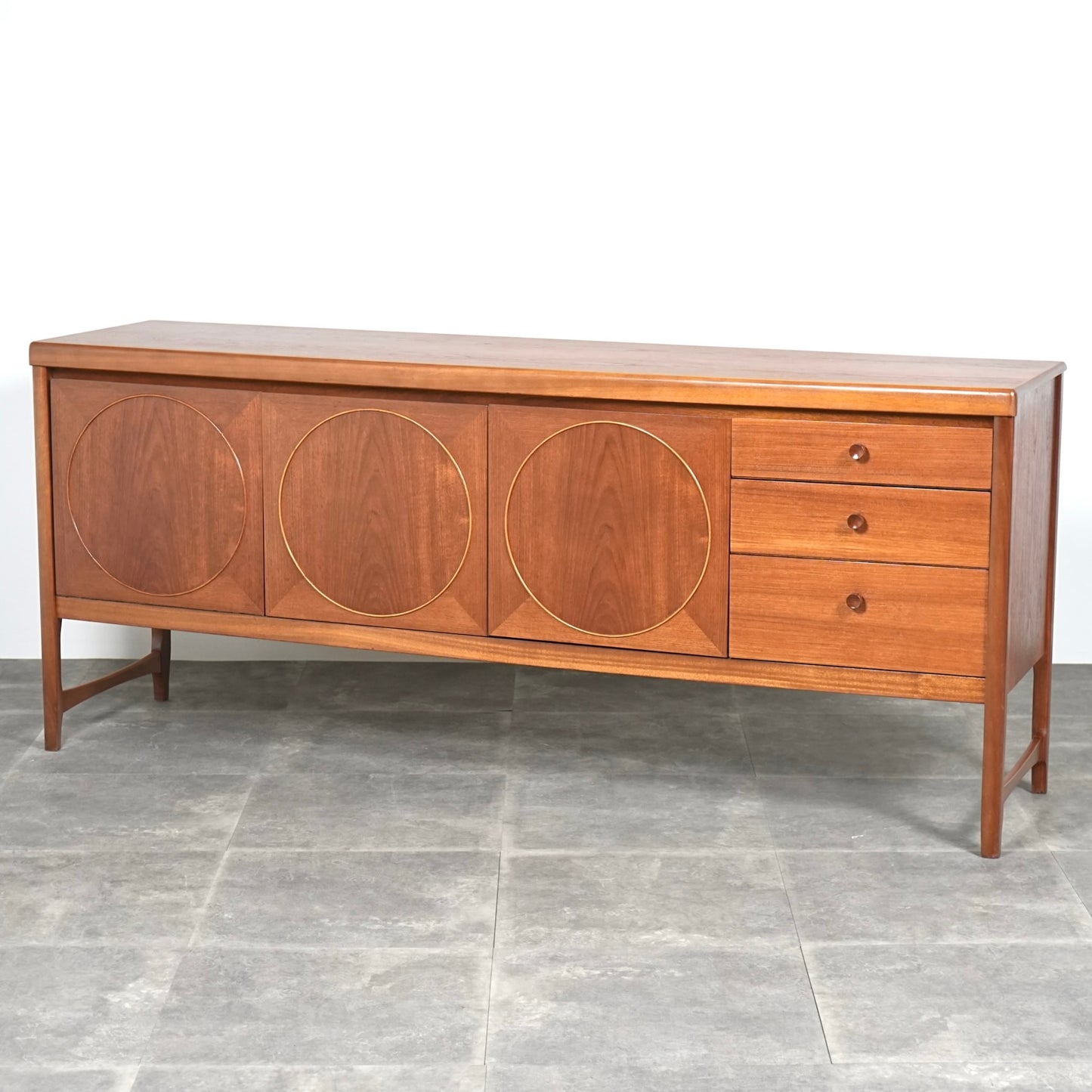 【NATHAN】ヴィンテージ サークルサイドボード