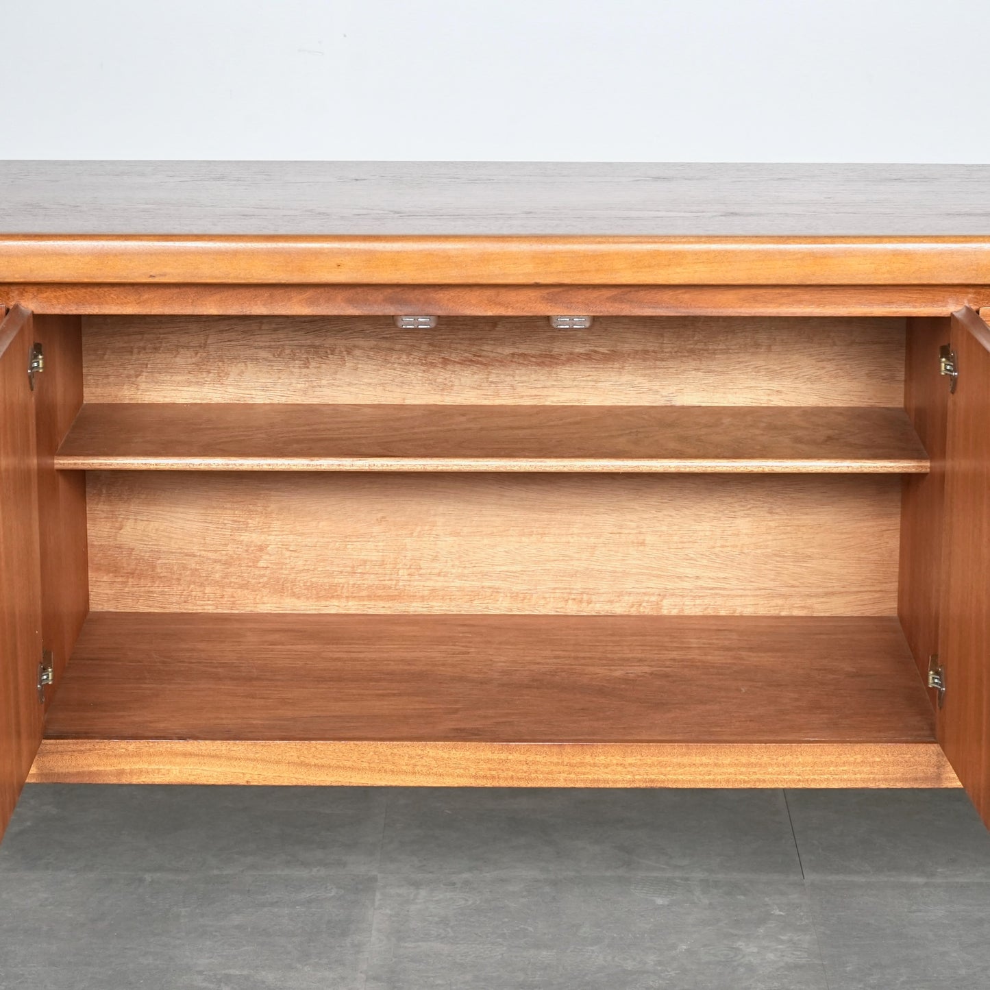 【NATHAN】ヴィンテージ サークルサイドボード