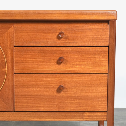 【NATHAN】ヴィンテージ サークルサイドボード