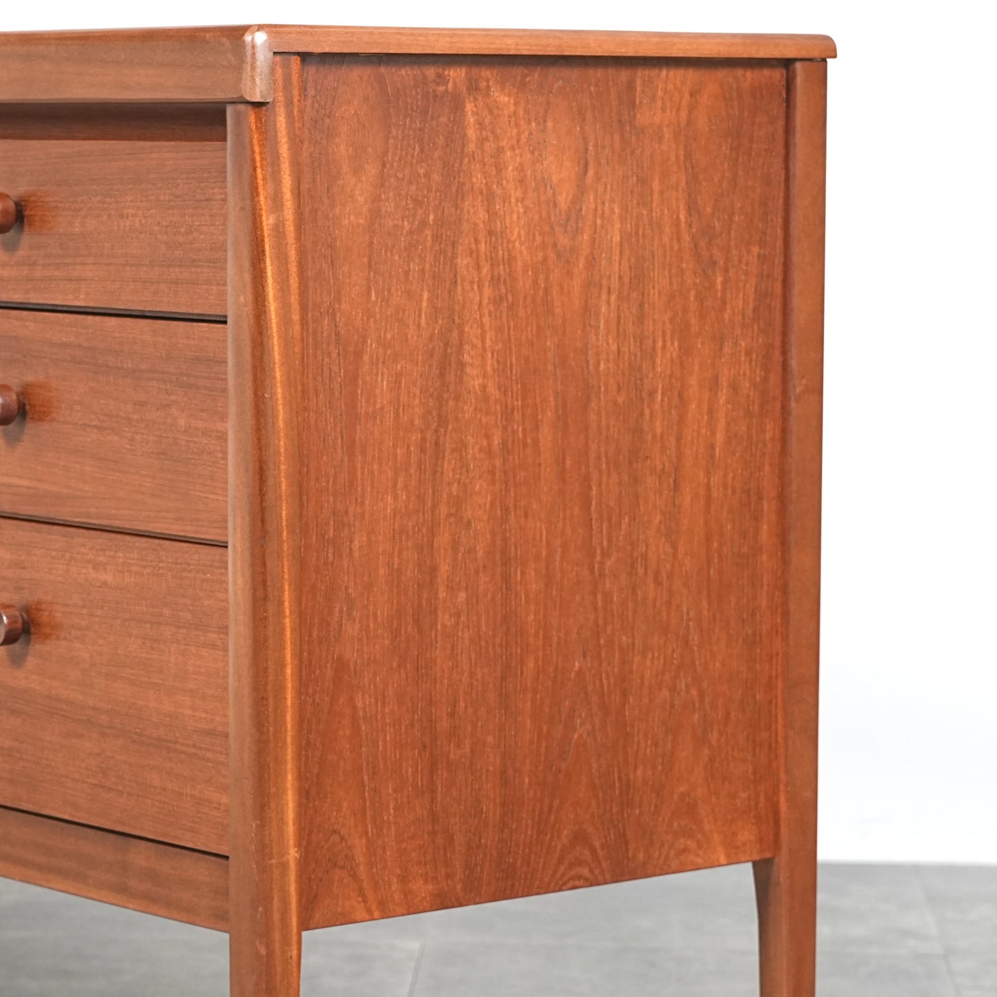 【NATHAN】ヴィンテージ サークルサイドボード