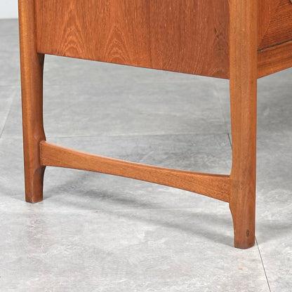 【NATHAN】ヴィンテージ サークルサイドボード