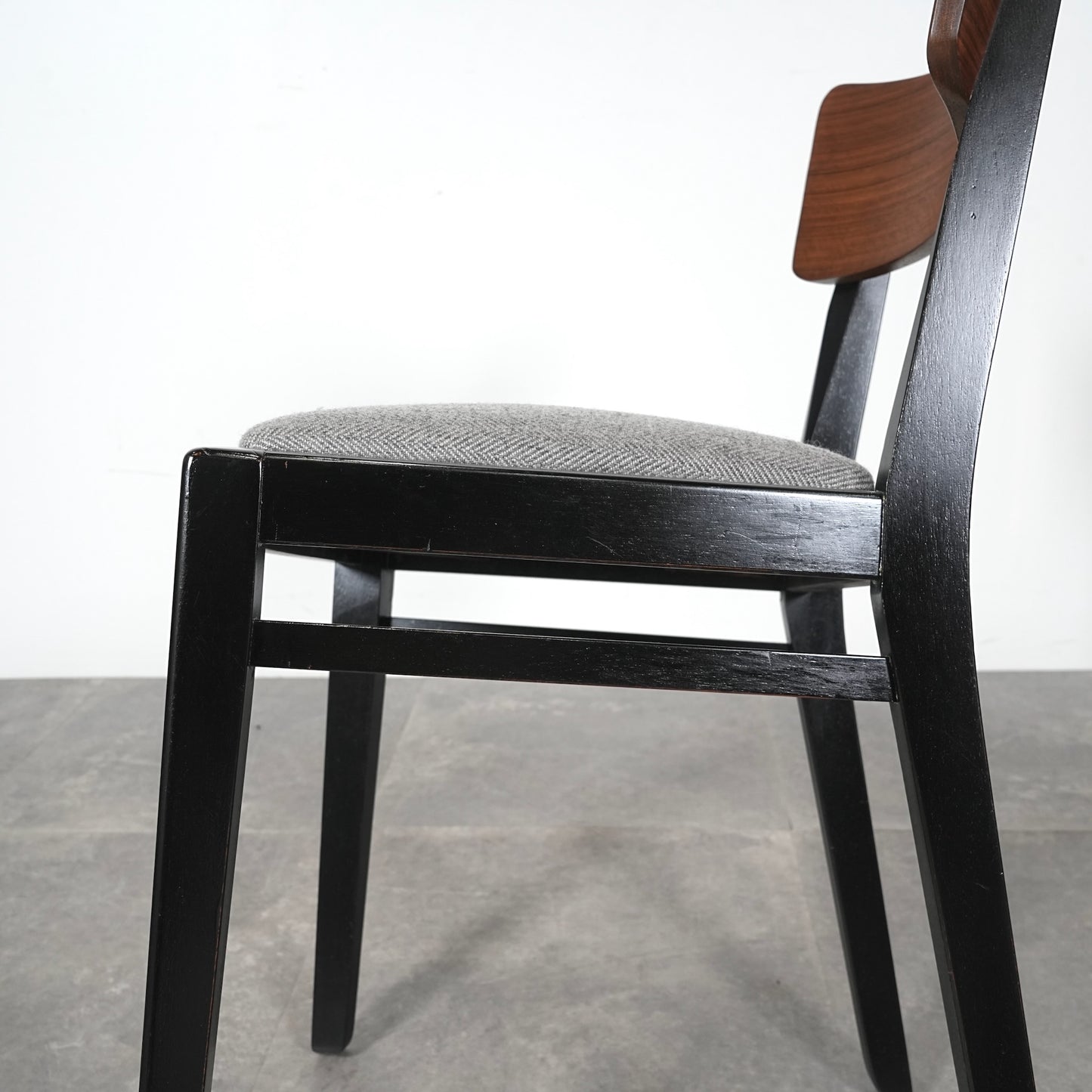 【G-PLAN】Tola & Black ダイニングチェア【張替済】