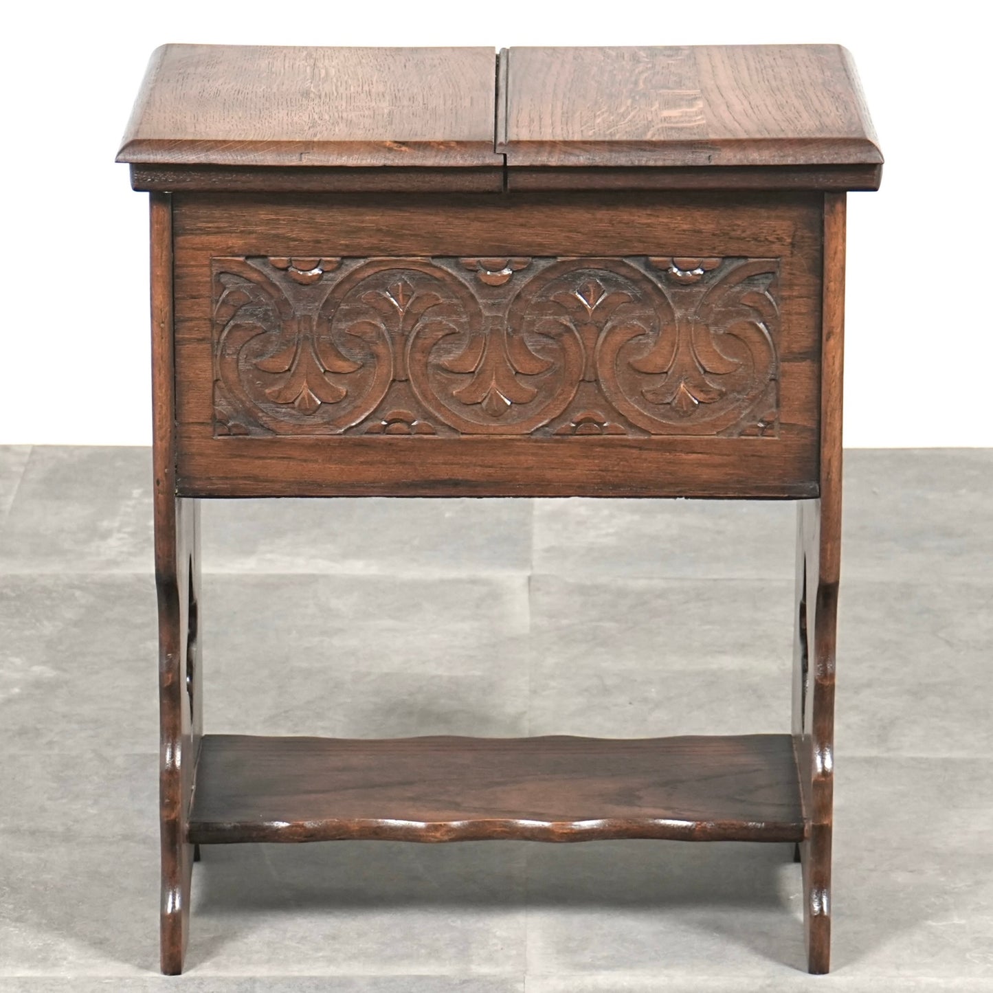 英国アンティーク サイドテーブル