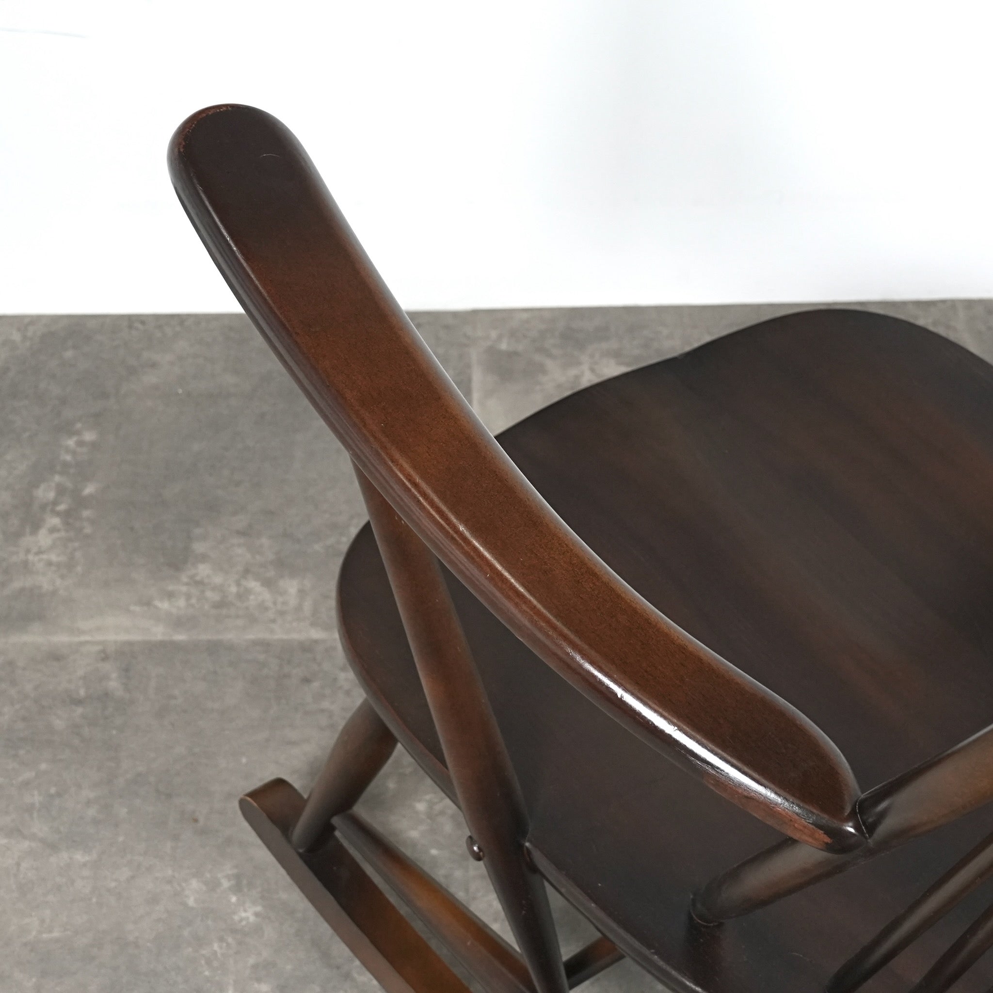 ERCOL】グランドファザー ロッキングチェア(オールドコロニアル
