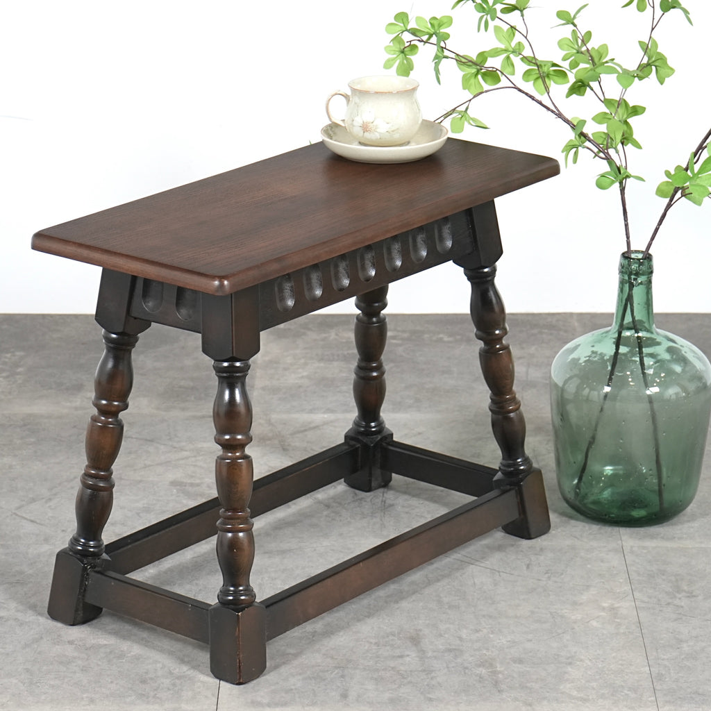 英国クラシック ヴィンテージ サイドテーブル