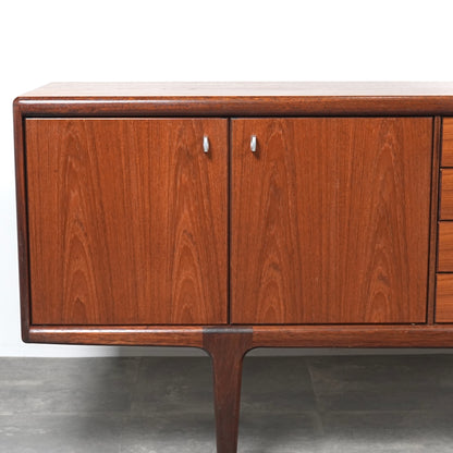 【Younger】ヴィンテージ サイドボード