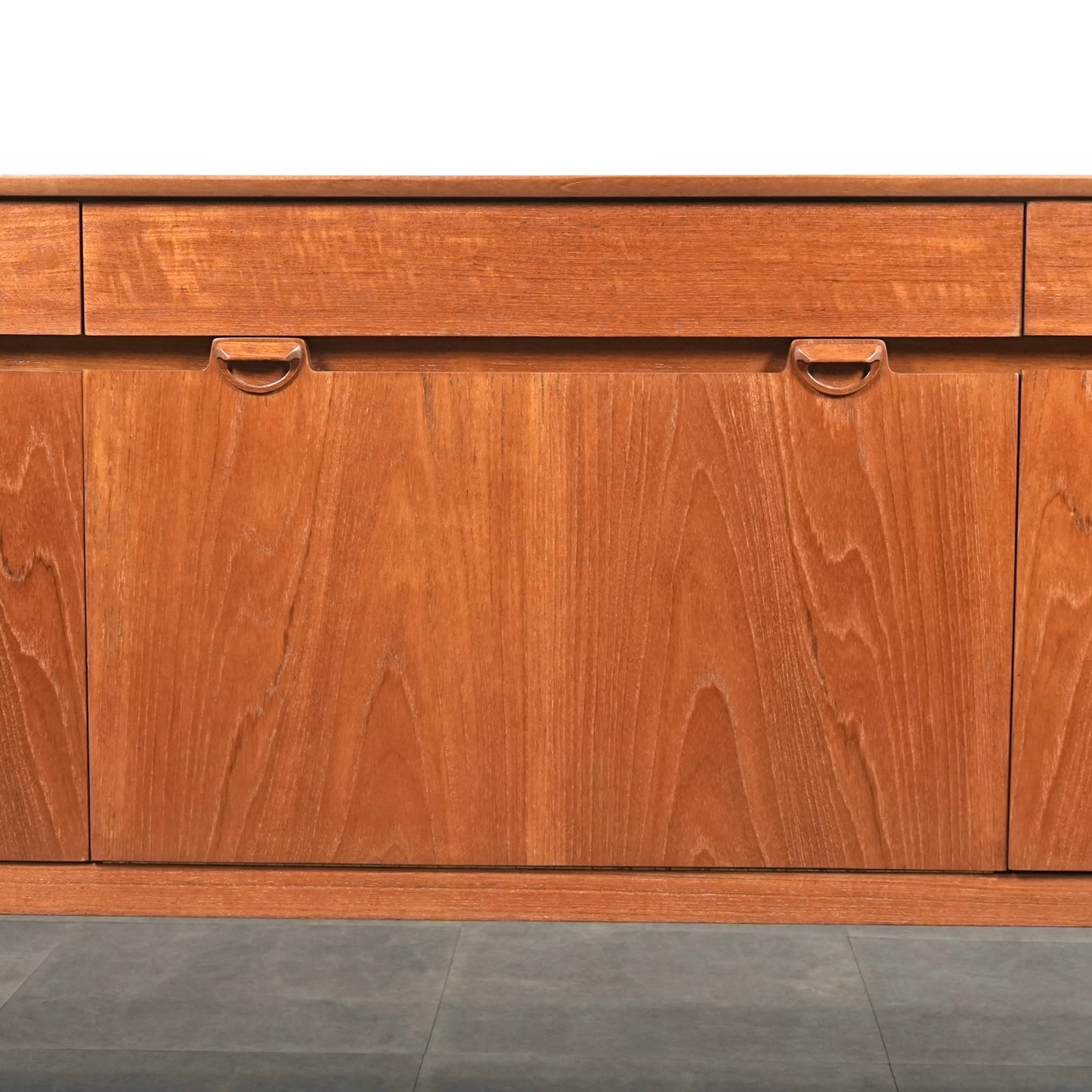 【NATHAN】ヴィンテージ サイドボード