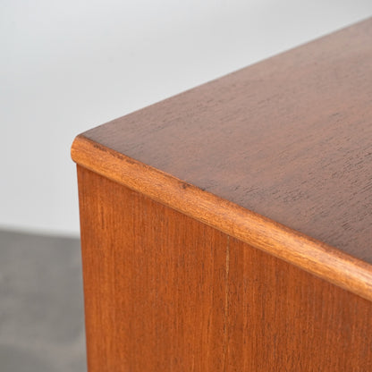 【Jentique】ヴィンテージ キャビネット(ハイサイドボード)