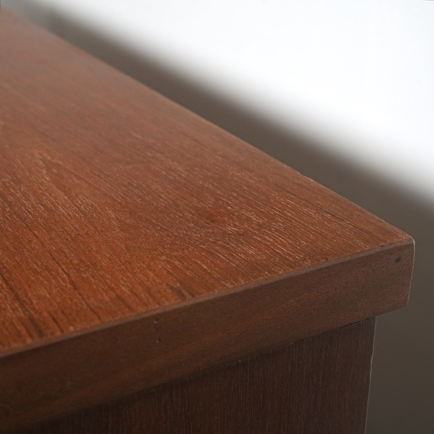 【Meredew】ヴィンテージ サイドボード