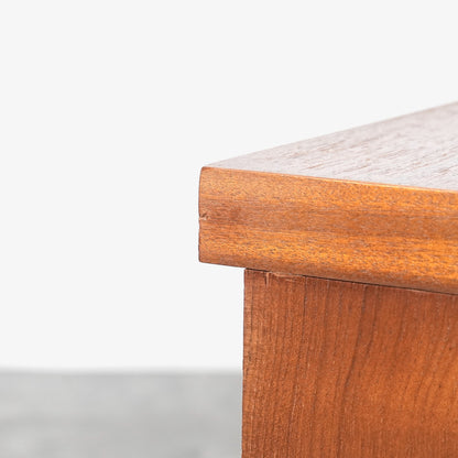 【Meredew】ヴィンテージ サイドボード