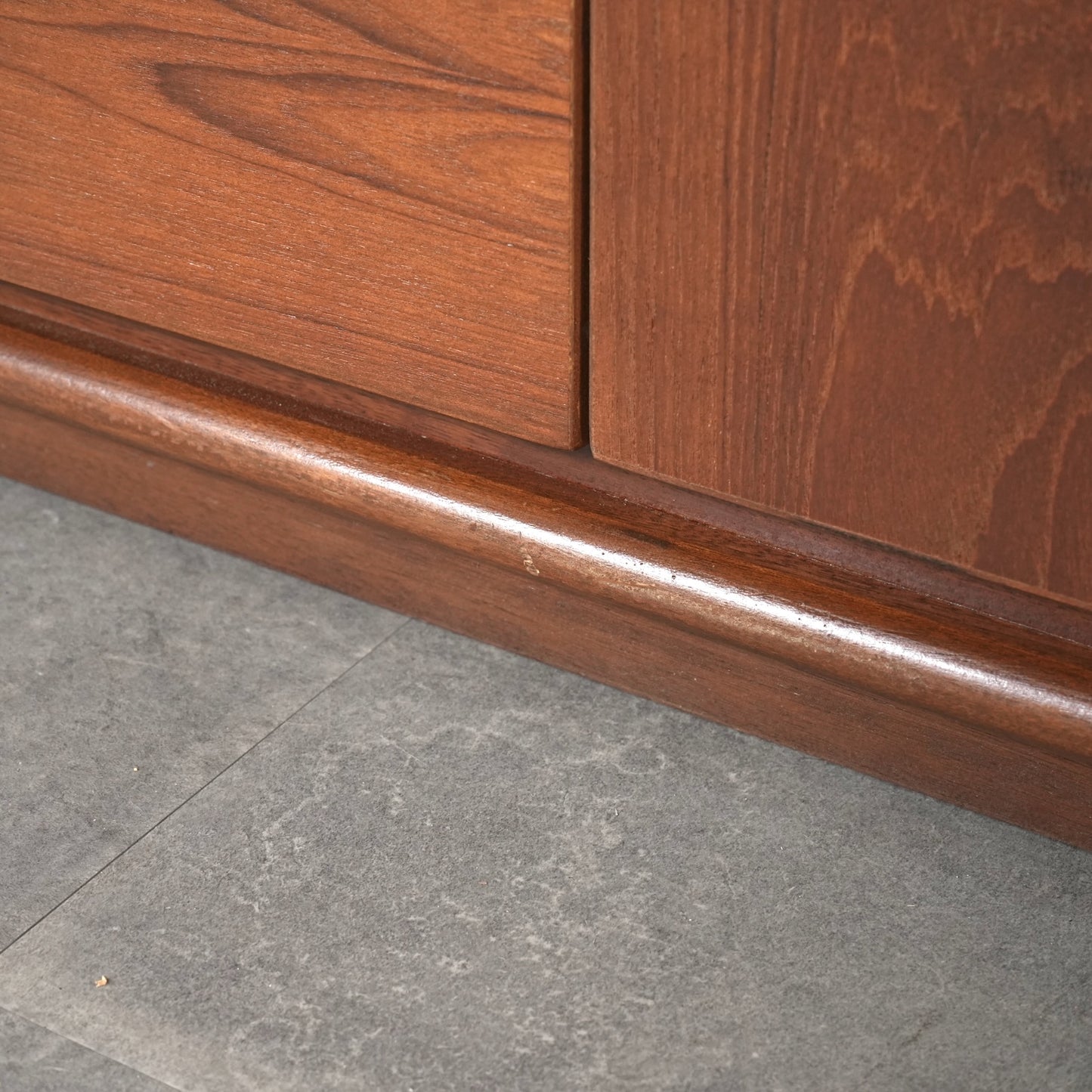 【Meredew】ヴィンテージ サイドボード