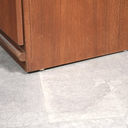 【Meredew】ヴィンテージ サイドボード