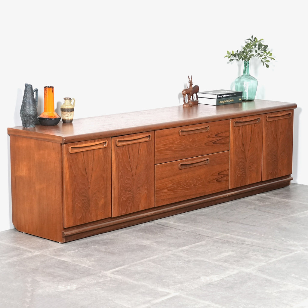 【Meredew】ヴィンテージ サイドボード