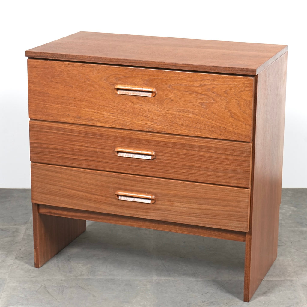 イギリスヴィンテージ チェスト