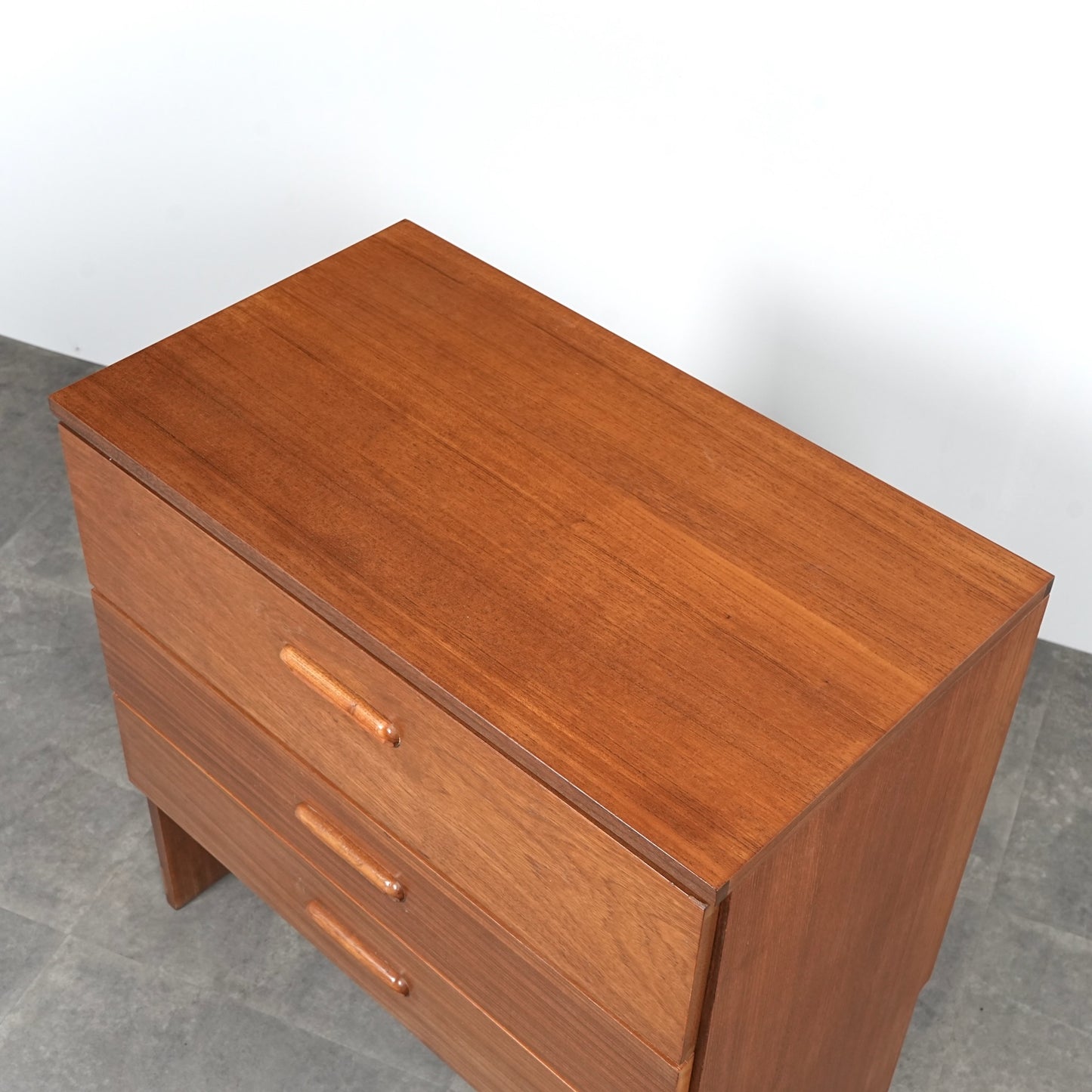 イギリスヴィンテージ チェスト