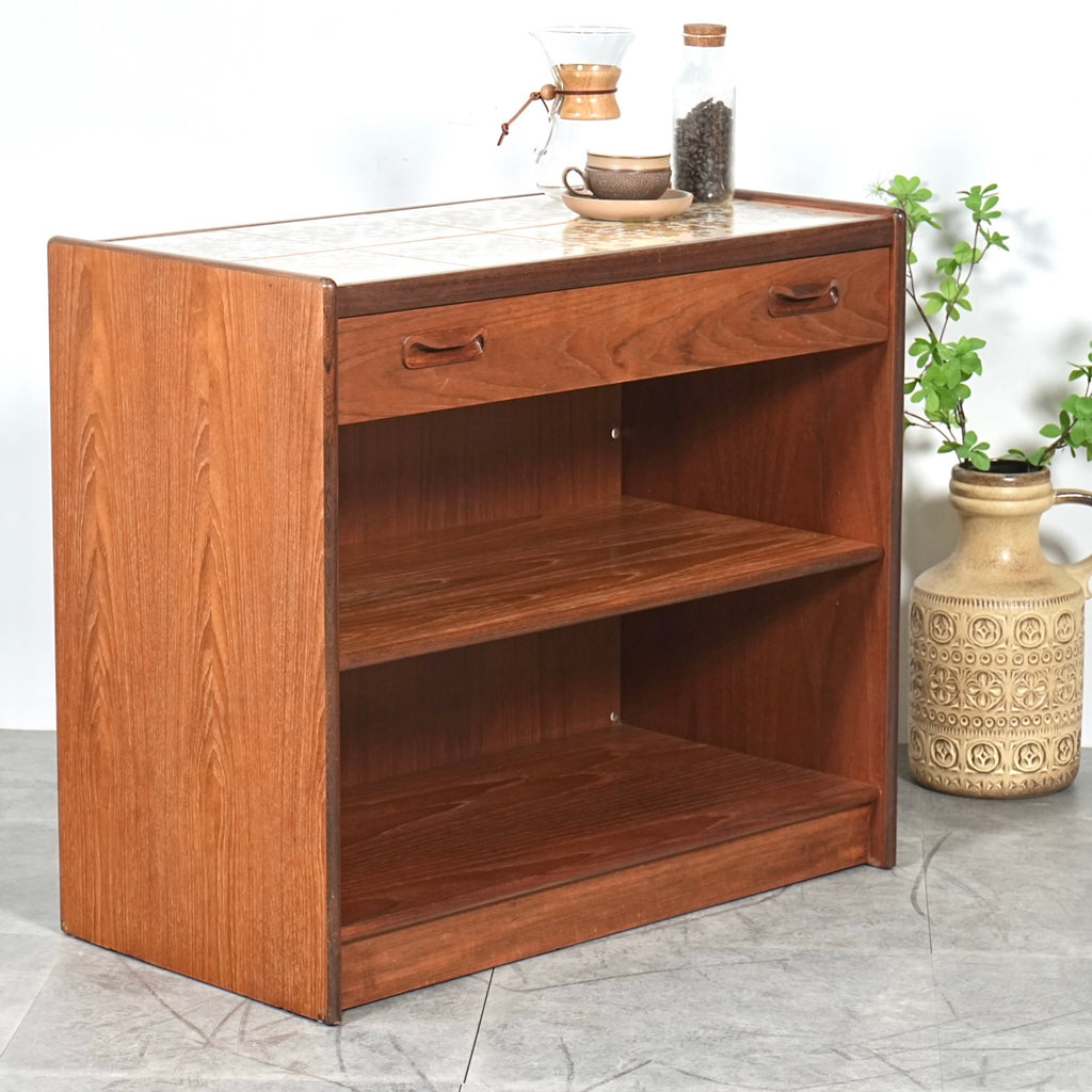 【G-PLAN】Fresco タイルトップ キャビネット