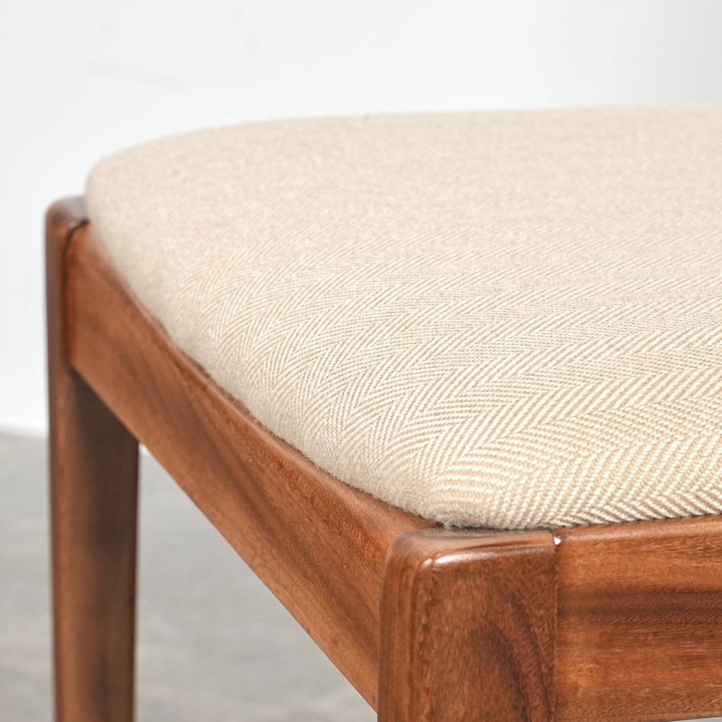 【NATHAN】ヴィンテージ ダイニングチェア【張替済】