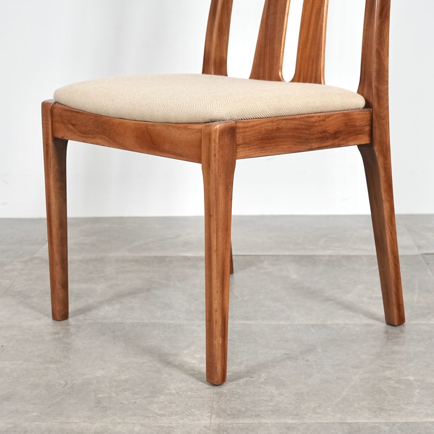 【NATHAN】ヴィンテージ ダイニングチェア【張替済】