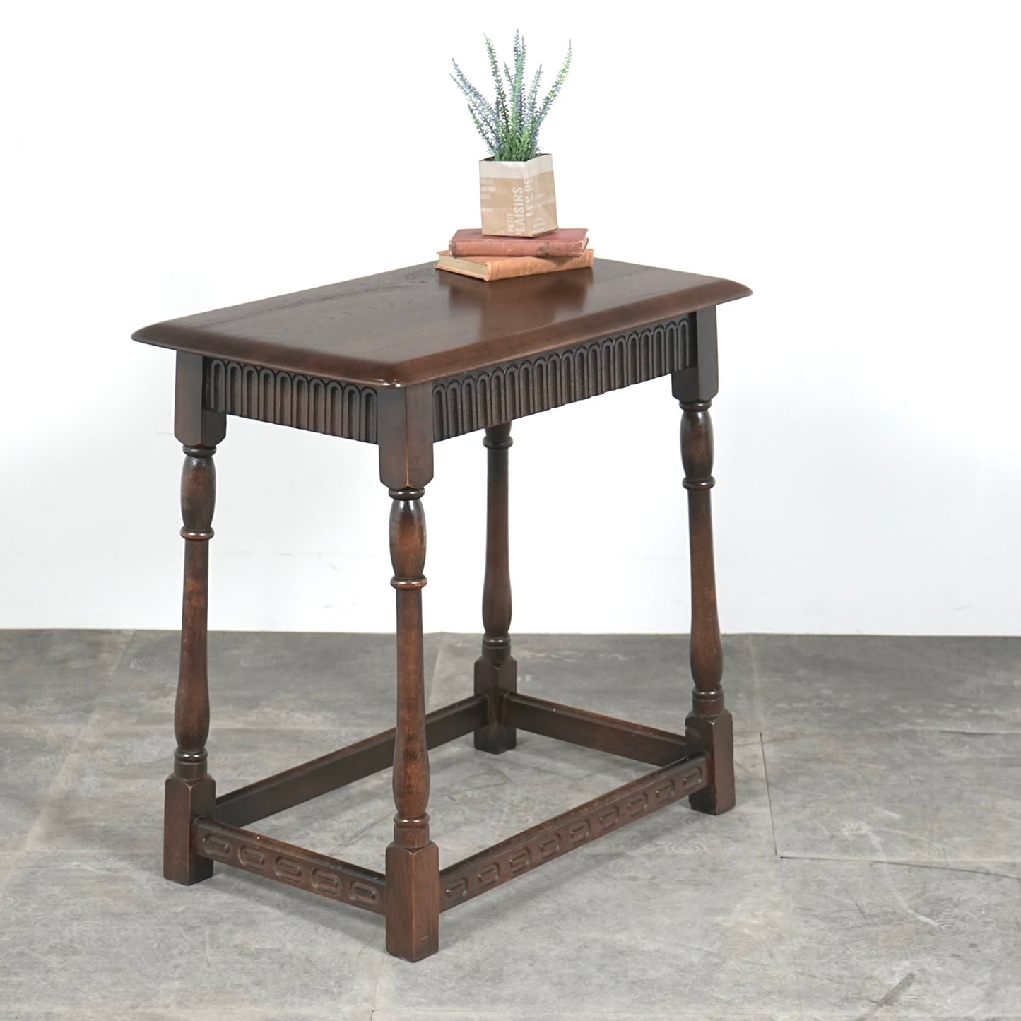英国クラシック ヴィンテージ サイドテーブル
