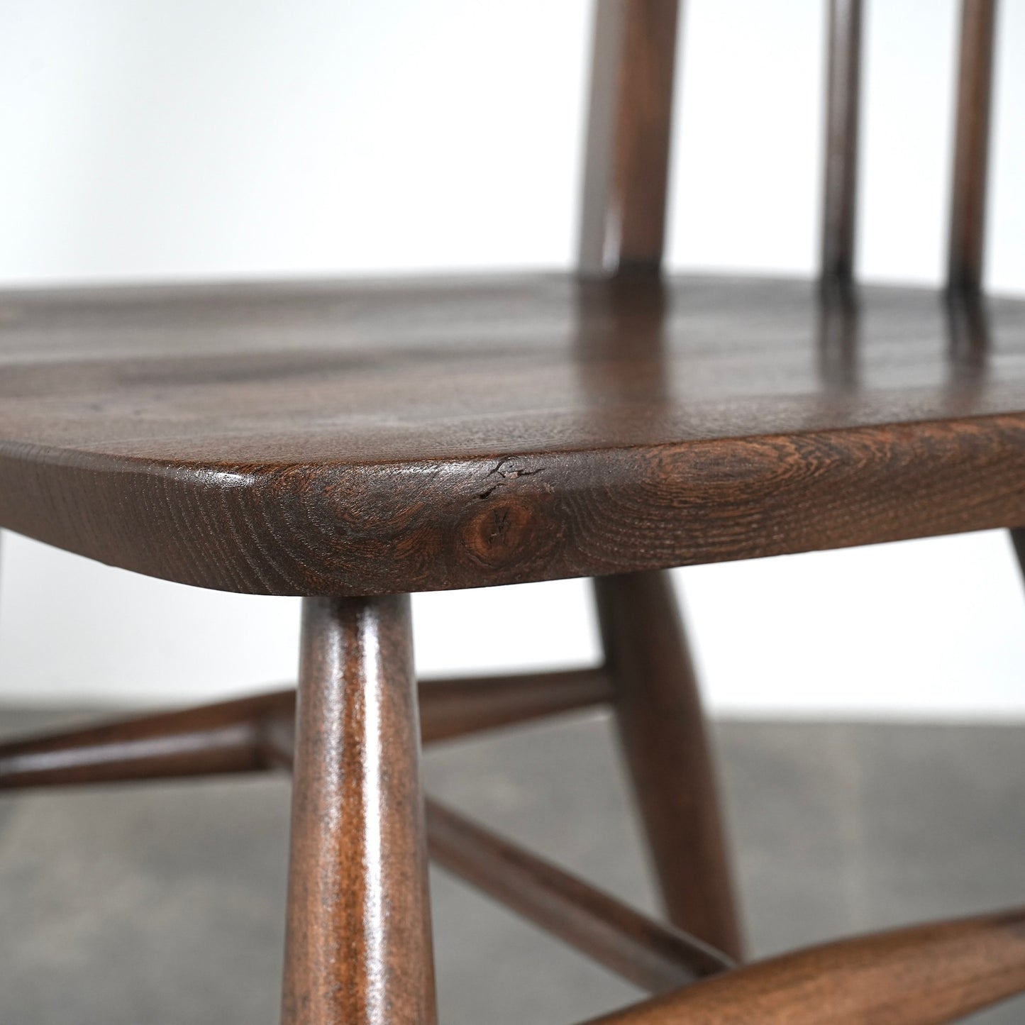 【ERCOL】ヴィンテージ フープバックチェア(オールドコロニアル)