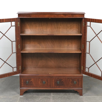 【JAYCEE FURNITURE】ヴィンテージ ガラスキャビネット
