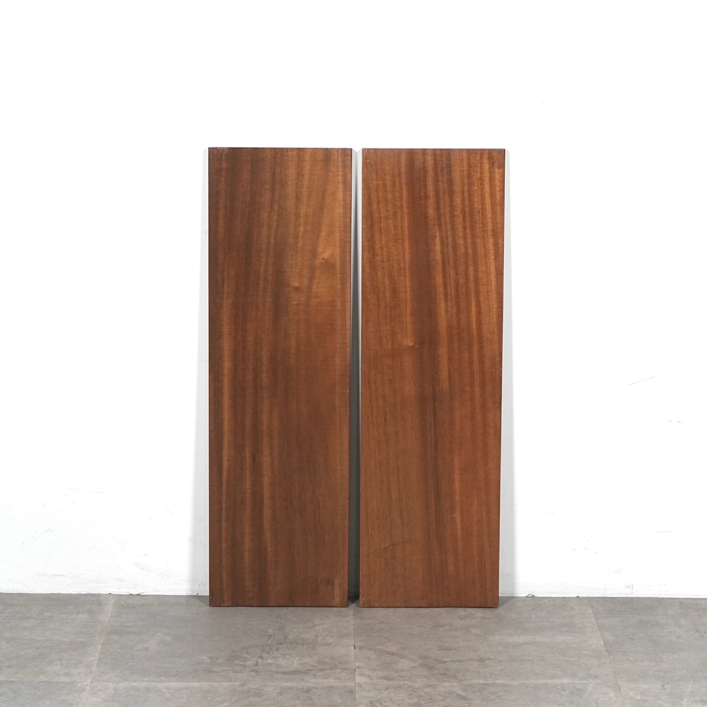 【JAYCEE FURNITURE】ヴィンテージ ガラスキャビネット